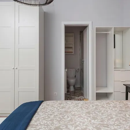 Apartment City Center Luxury & Cozy Refurbished Bucharest