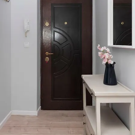 City Center Luxury & Cozy Refurbished